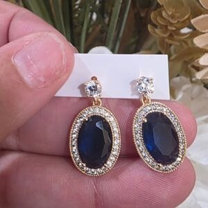 Elegant Gold and Blue Oval Earrings